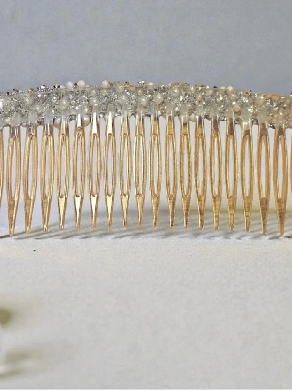 Pearl & Crystal Bridal Hair Comb - Gold NWT